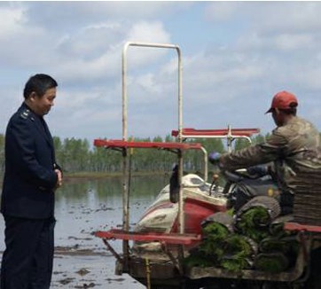 市質監局標準化指導提高農業生產水平