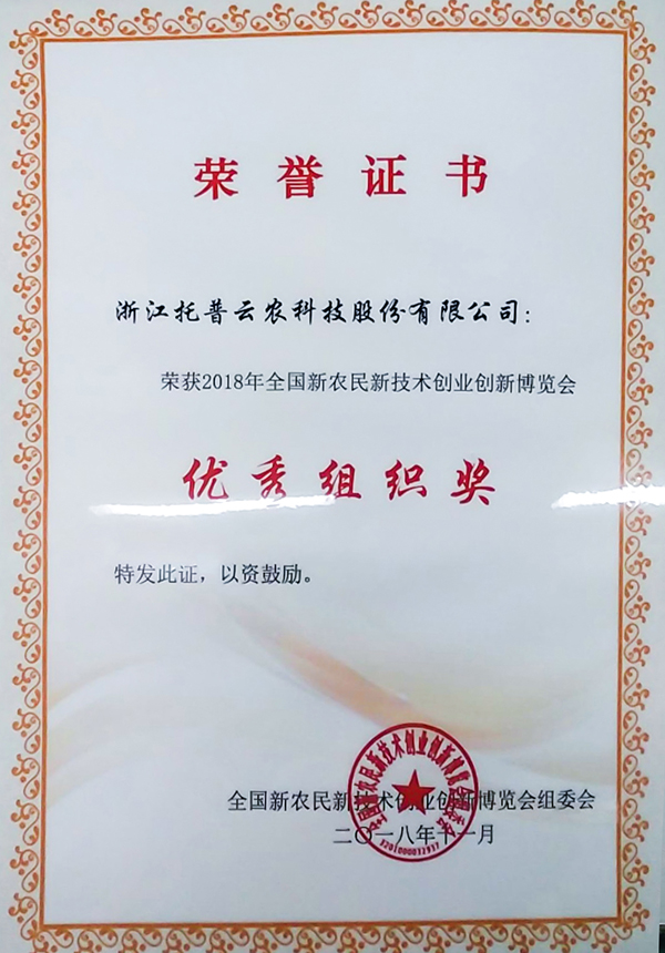 ����M����