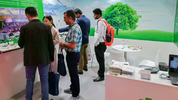 �������r�����ˆT����L��I������B�r�I�����O�䲢��Ӱ