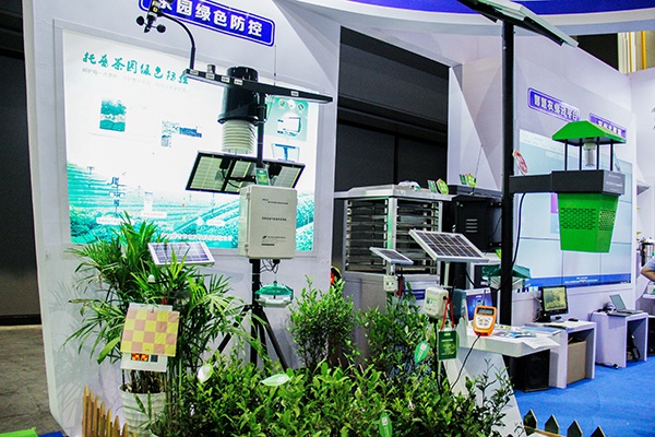 �������r�Gɫ���؅^