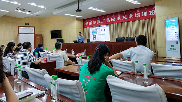 �����A�����������R��