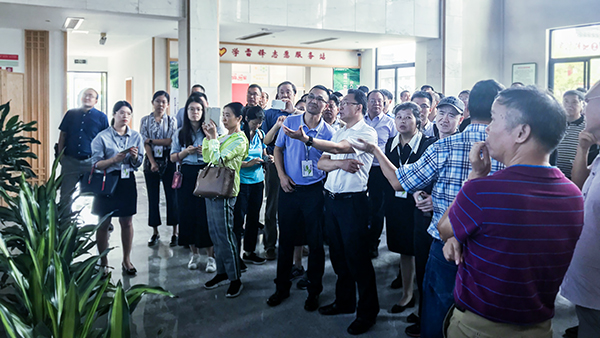 �������cꐶ����L(zh��ng)��Ͷ���ϵĲ��x(ch��ng)���O(ji��n)�y(c��)�A(y��)��ϵ�y(t��ng)�����뽻��