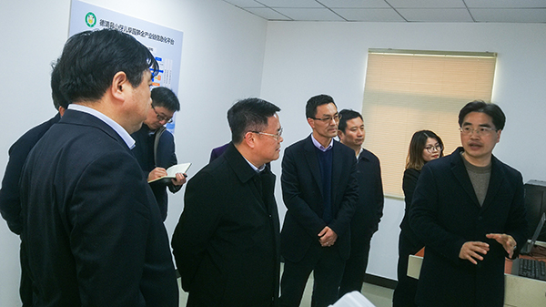 ���ŝ�����ӛһ�� ȡ�R��