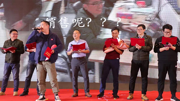 �ഺ�c�����M��`��